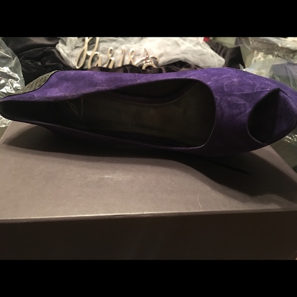 B Brian Atwood Metallic Snake Heel ( Size 40.5) - Picture 4 of 5